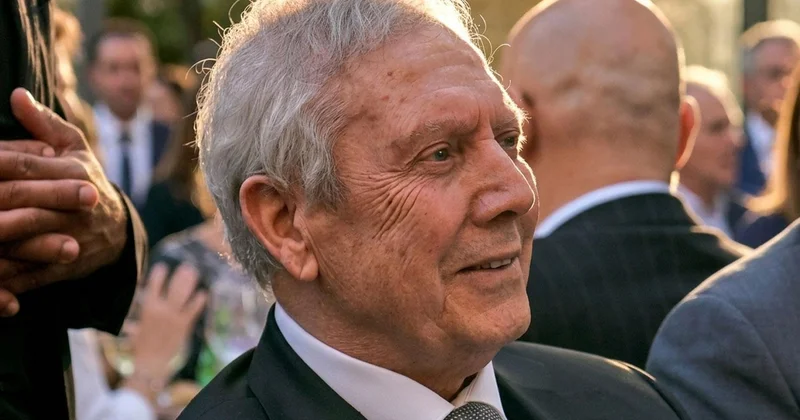 Fenerbahçe ye FIFA dan beklenen müjdeli haber geldi