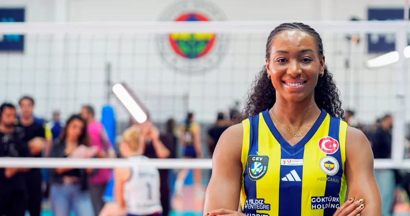 Fenerbahçe Medicana nın yeni transferleri Salih Şahin ve Chiaka Ogbogu sahaya çıkmak için heyecanlı!