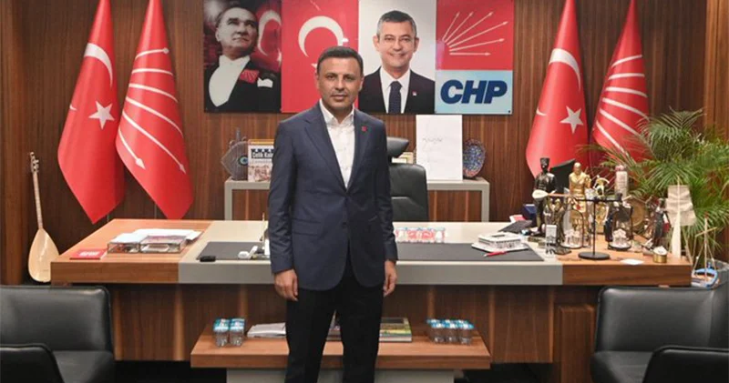 Özgür Çelik ten CHP kurultay davası yorumu: Bütün olarak büyük bir hukuksuzlukla karşı karşıyayız