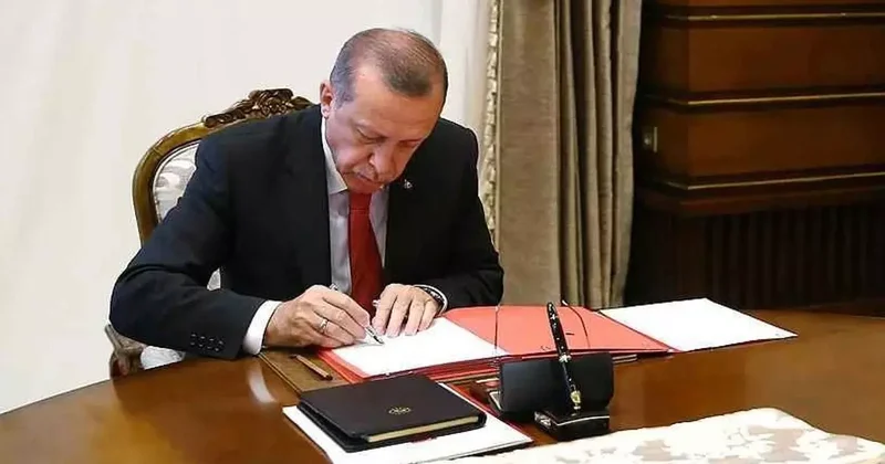 Erdoğan imzaladı! 5 bakanlıkta atama ve görevden alma kararları