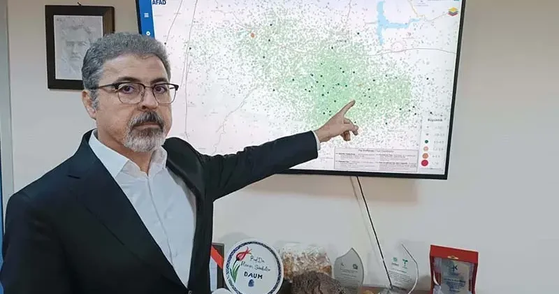 Prof. Dr. Sözbilir: Sıngırdı daki son depremde ağır hasarlı binalar oluştu; boşaltılmalı