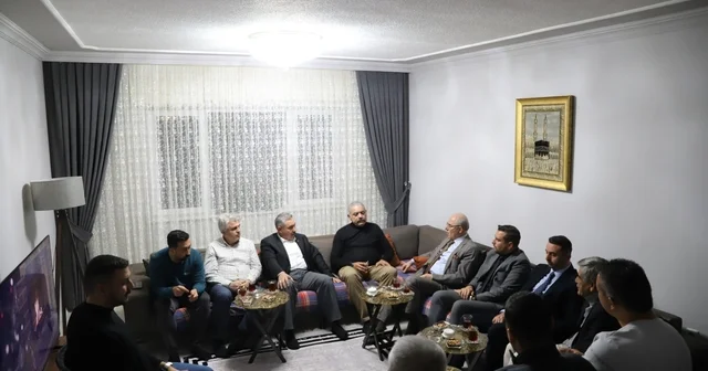 Gölbaşı nda MHP den Hayırlı Günler Komşum ve Derdin Derdimizdir ziyaretleri Ankara Haberleri