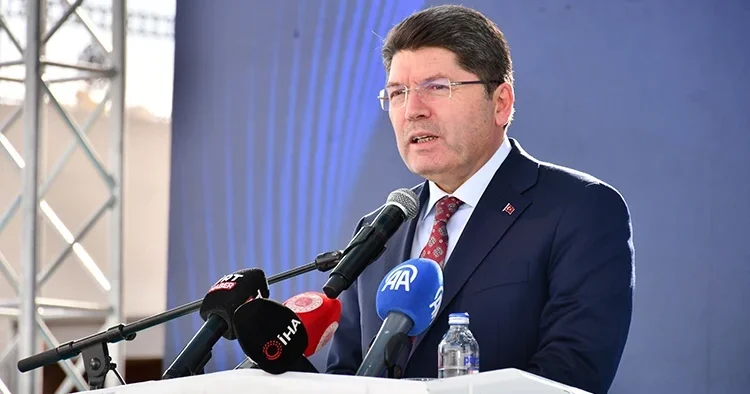 Bakan Tunç: Terörsüz Türkiye konusunda Meclis te geniş bir mutabakat var