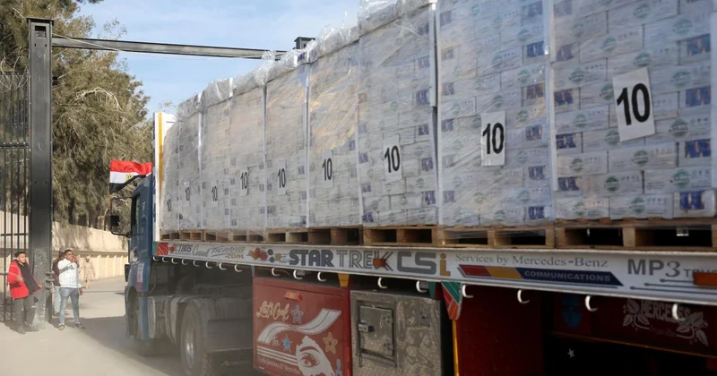 Ateşkesin ardından Gazze ye 3 bin 203 yardım tırı ulaştı