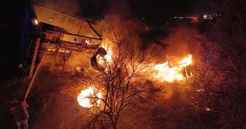 Bir anda cayır cayır yandı: İçinde ne olduğu sonradan ortaya çıktı