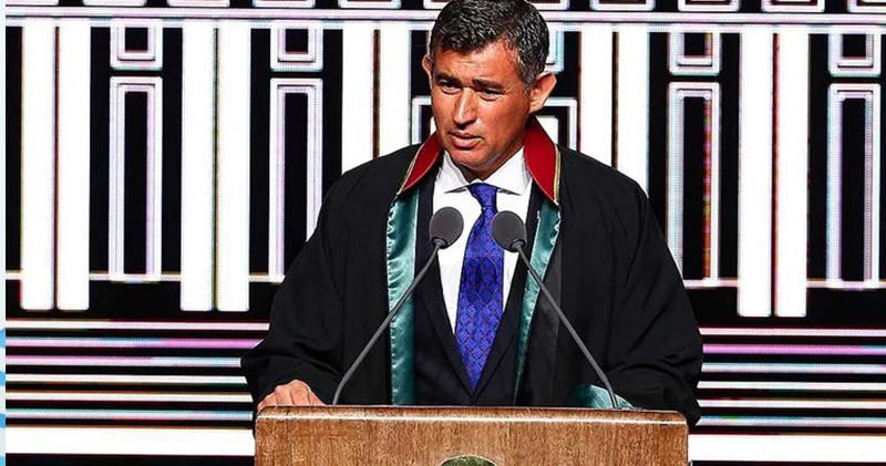 AYM’den Metin Feyzioğlu kararı: Yavşak paylaşımını cezalandırmak ifade özgürlüğü ihlali