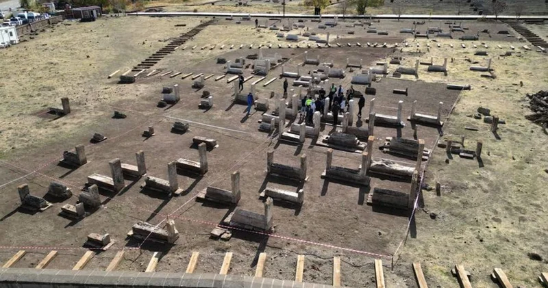 Selçuklu Mezarlığı nda 20 yeni mezar taşı kayıt altına alındı