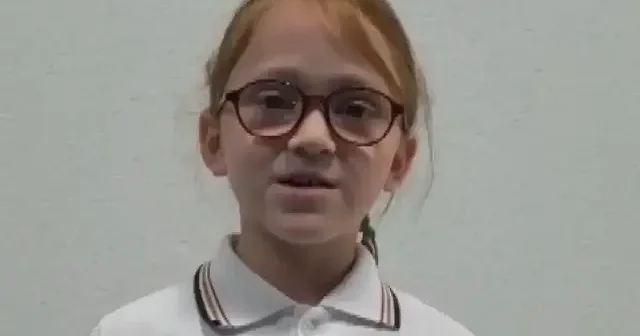 Bursalı minik yazar Aslıhan Gazze için kaleme aldığı kitabını satışa sundu: Gelir Filistin’e bağışlanacak VİDEO İZLE