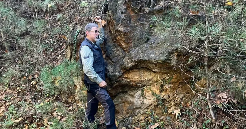Yeni faylar tespit edildi! Prof. Dr. Sözbilir den beşik gibi sallanan kente korkutan uyarı
