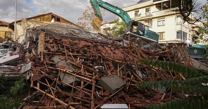Sındırgı depreminin hasar bilançosu belli oldu