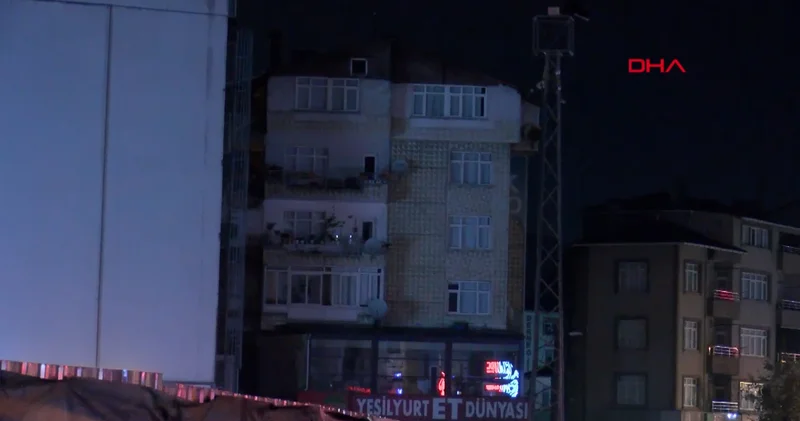 Çöken binanın çevresindeki binalarda alarm! Gebze de 12 bina tahliye edildi!