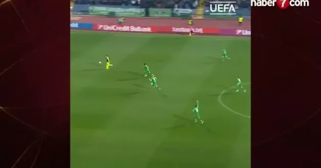 Tam 9 yıl geçti: Mesut Özil in golü yeniden gündemde