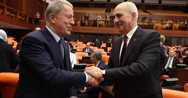 Meclis te Kurtulmuş a saygısızlık! Hulusi Akar dan Kurtulmuş a destek