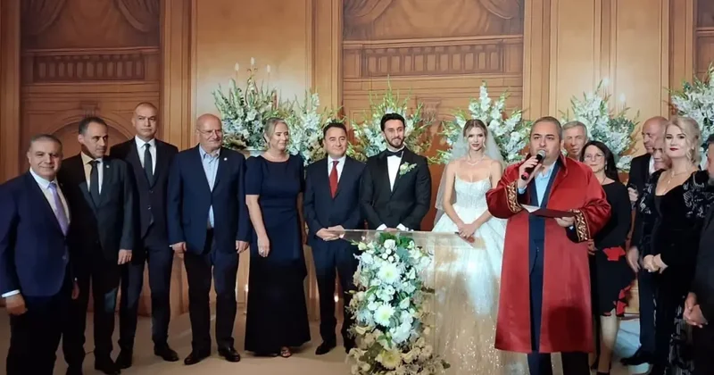 Ankara da Siyaset ve İş Dünyasının Katıldığı Görkemli Düğün