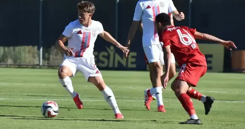 Altınordu galibiyet peşinde: Rakip Karaman FK Futbol Haberleri