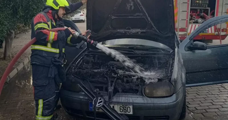 Otomobil seyir halindeyken alev aldı