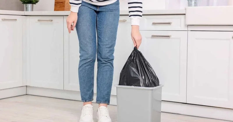 Tüm Türkiye çöp poşetini yanlış takıyormuş! Doğru yöntem meğer buymuş... Sözcü Gazetesi