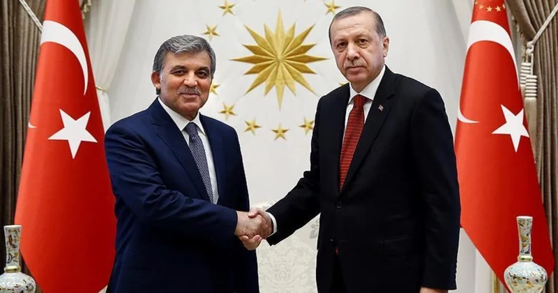 Abdullah Gül den AKP ye Osman Kavala için açık çağrı! AİHM kararını uygulayın