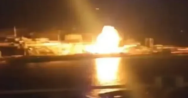 Ukrayna’dan Rus limanlarına yönelik saldırı: Türk gemiciler o anları kaydetti VİDEO İZLE