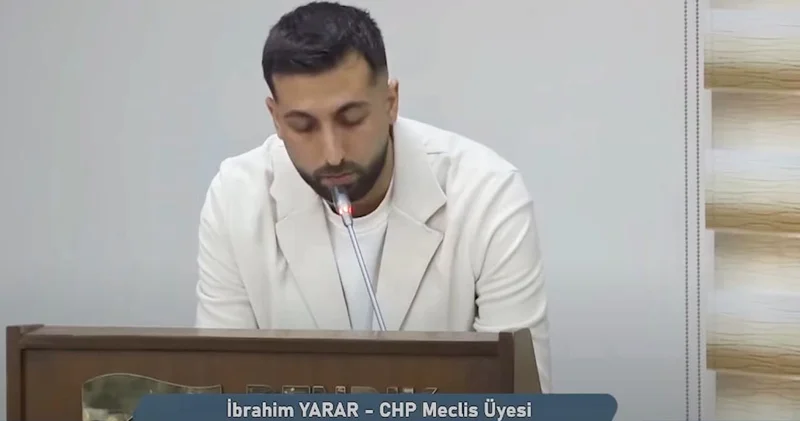 Belediye meclisi karıştı: MHP li üye CHP li ismin üzerine yürüdü
