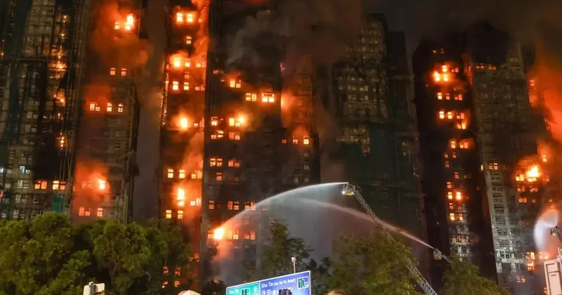 Hong Kong da onlarca kişinin yanarak öldüğü facia adeta Geliyorum demiş