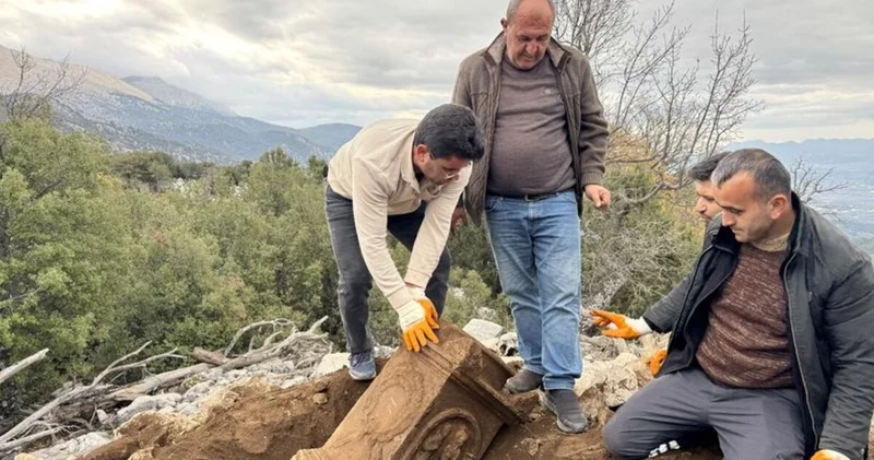 Muğla da keçi çobanının bulduğu insan figürlü mezar steli korumaya alındı