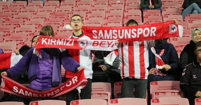 Trendyol Süper Lig: Samsunspor: 1 Alanyaspor: 0 (Maç devam ediyor) Samsun Haberleri