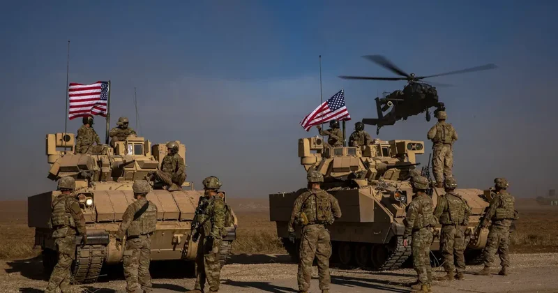 Türkiye nin yanı başında ABD operasyonu: Silah depoları patlatıldı Sözcü Gazetesi