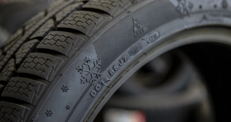 Kış lastiği hangi arabalar için zorunlu, kış lastiği takmama cezası ne kadar, uygulama ne zaman bitiyor?