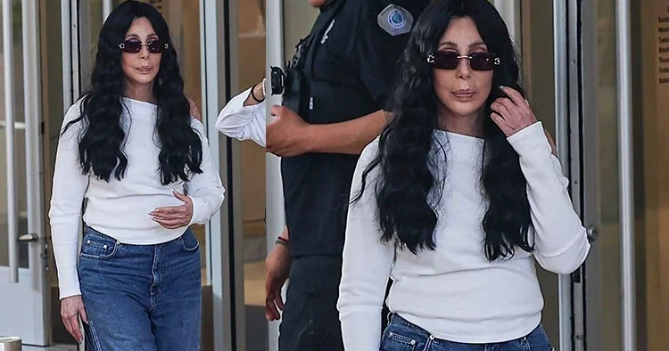 Kendinden 40 yaş küçük sevgilisine sırılsıklam aşık… Ona ‘gizli kaçamaklar’ için izin vermiş: Bana duyurmadan ne istersen yap!