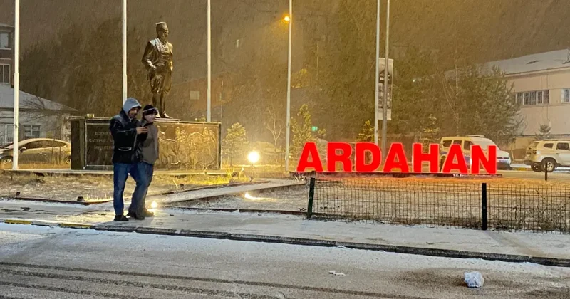 Beklenen haber geldi! Mevsimin ilk karı yüzleri güldürdü