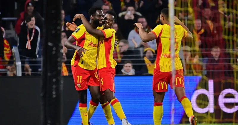 5 büyük ligin 3 ünde kartlar yeniden dağıtıldı! 3 yeni lider