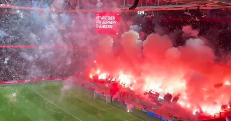 Sahaya havai fişek attılar, Ajax Groningen maçı tatil edildi! Futbol Haberleri