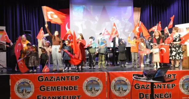 Gaziantep haberleri Gaziantep Kültür ve Dayanışma Gecesi 18 inci kez kutlandı 01 Aralık 2025
