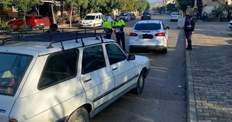 Kozan’da çeşitli suçlardan yakalanan 3 şahıs cezaevine gönderildi