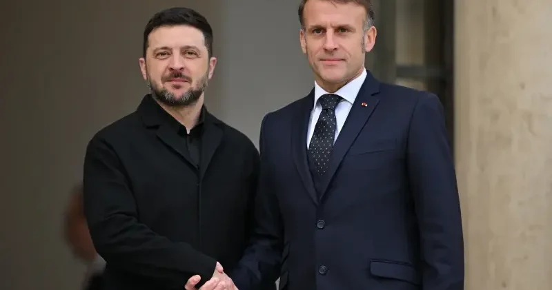 Zelenski ile görüşen Macron dan Rusya ya karşı toprak açıklaması: Tartışabilecek tek taraf Ukrayna’dır Dünya Haberleri