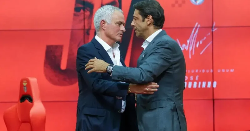 Mourinho ve başkanından skandal hareket! Süper Lig in yıldızını ayartmaya çalıştılar