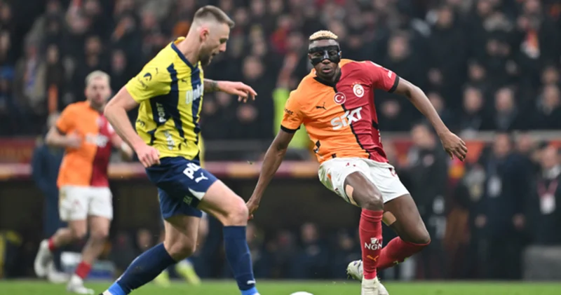 FB GS DERBİ SAATİ VE CANLI YAYIN KANALI Fenerbahçe Galatasaray maçı ne zaman saat kaçta? Fenerbahçe Galatasaray maçı hangi kanalda? İşte muhtemel 11 ler