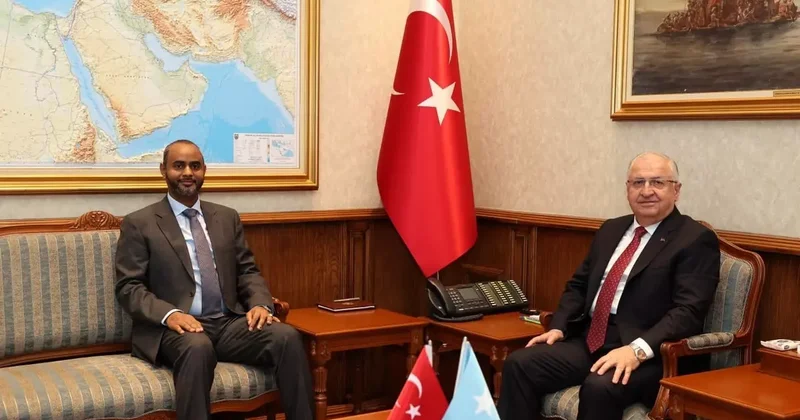 Bakan Güler, Somali Limanlar ve Deniz Ulaştırma Bakanı Abdülkadir Muhammed Nur ile bir araya geldi