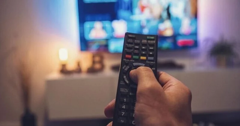 1 ARALIK 2025 TV YAYIN AKIŞI: Bu akşam TV’de hangi diziler, filmler ve programlar yayınlanacak? Kanal D, Star TV, Show TV, ATV, TRT 1, TV8, Now TV yayın akışı