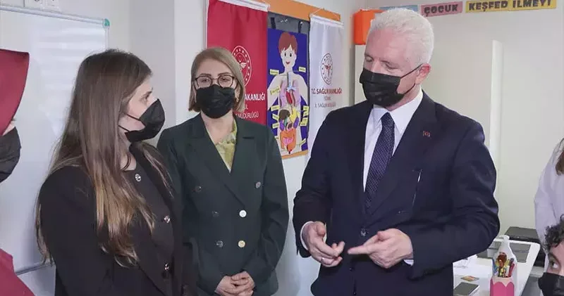 İstanbul da 398 çocuk hastane sınıflarında eğitim görüyor