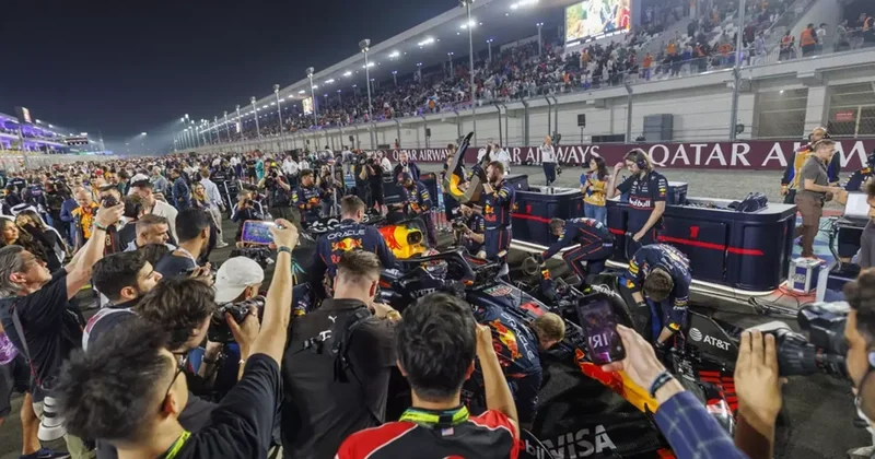 Formula 1 de nefes kesen son! Şampiyonluk son yarışa kaldı