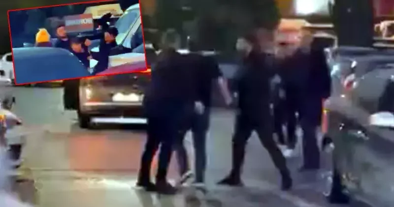 Beylikdüzü nde AVM de sürücüler arasında yumruklu otopark yeri kavgası