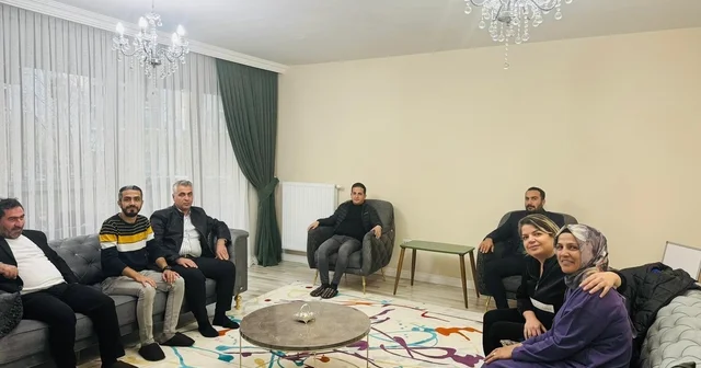 Hak İş İl Başkanı Aküzüm, hasta üyeleriyle görüştü Diyarbakır Haberleri