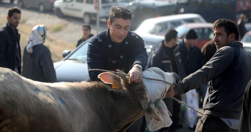 2026 dini günler takvimine göre 2026 Kurban Bayramı ne zaman, hangi günlere denk geliyor, kaç gün sürecek?