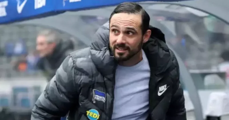 Köklü takımları çalıştırmıştı! Ünlü hoca fast food zincirinde işe başladı