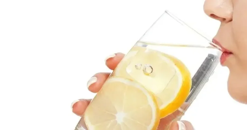 Bir bardak limonlu su ile hayatınız değişir mi?