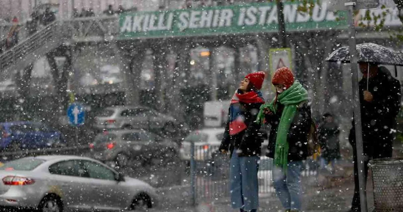 Kar bitti sananlar yanıldı! İstanbul için net tarih verildi