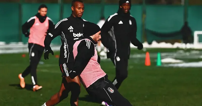 Beşiktaş, Antalya kampı öncesi son antrenmanını gerçekleştirdi