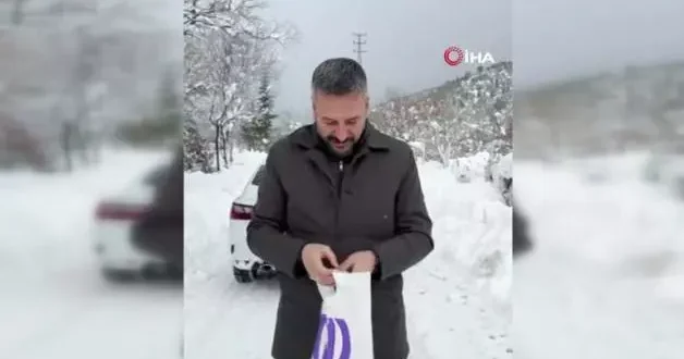 Karabük te Belediye başkanı kaybolan emanetin parasını cebinden ödedi